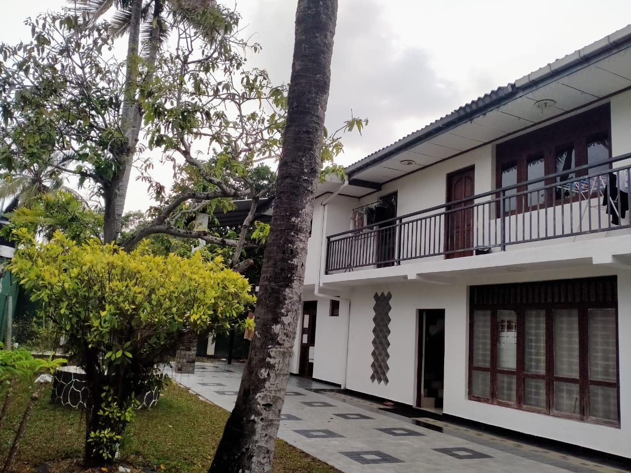 Two Story House for Sale - Ratmalana