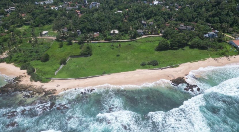 BeachFront Land For Sale Kamburugamuwa